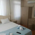 Gerence Butik Bed & Breakfast Alaçatı