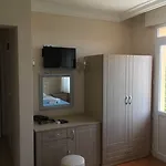 Gerence Butik Bed & Breakfast