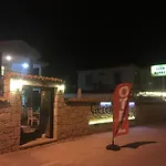 Gerence Butik Bed & Breakfast Alaçatı