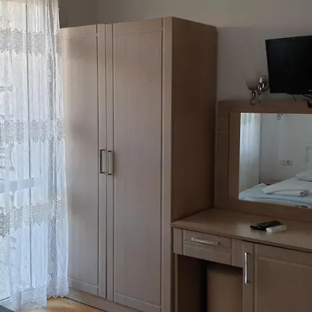Gerence Butik Alacati