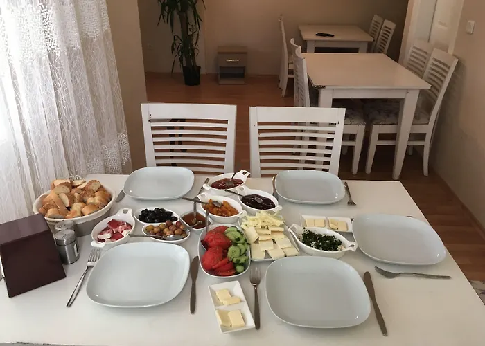 Alojamento de Acomodação e Pequeno-almoço Gerence Butik *