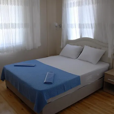 Gerence Butik Bed and Breakfast *