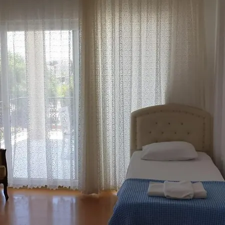 Gerence Butik Bed and Breakfast