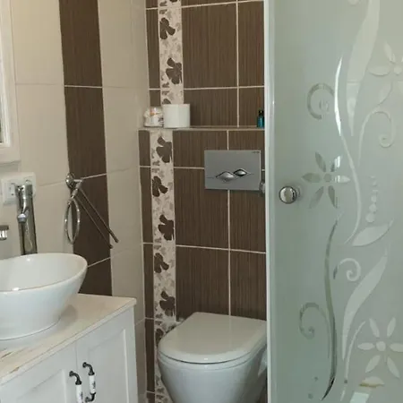 Gerence Butik Bed and Breakfast